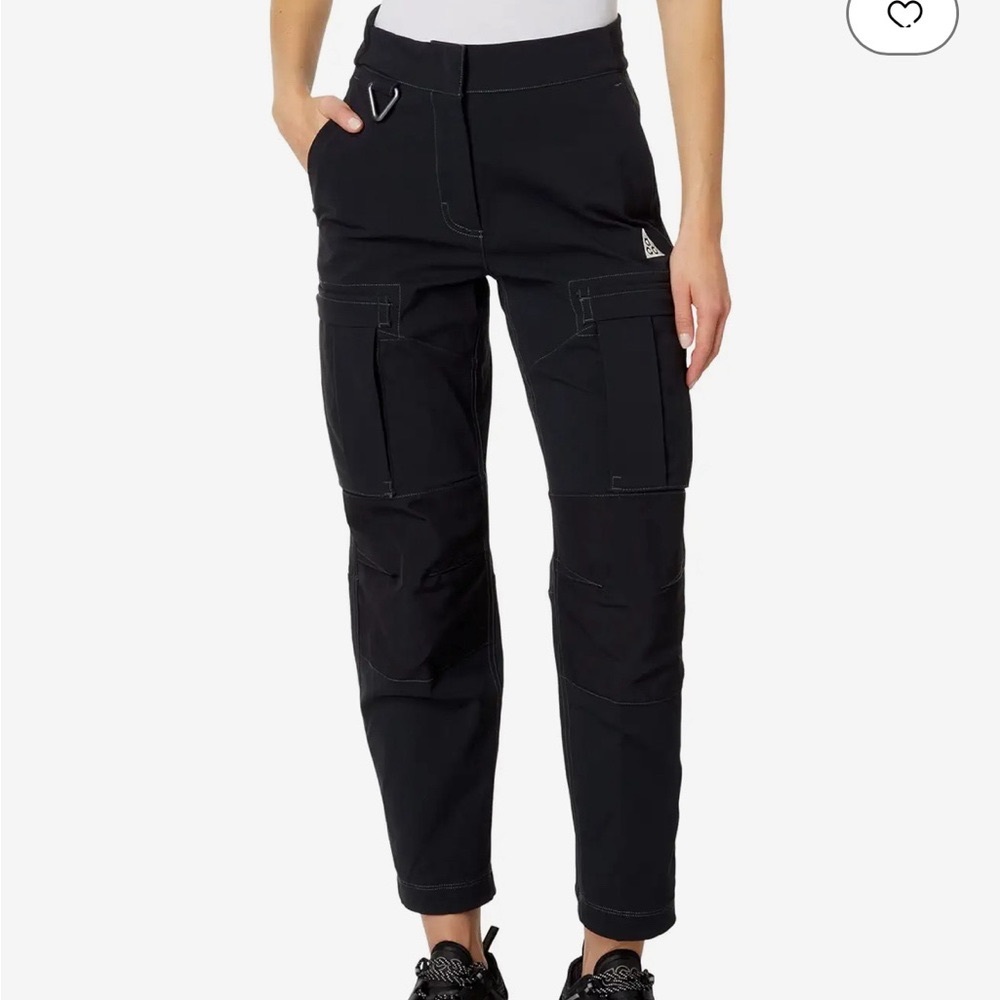 Nike ACG “Smith Summit” Cargo Pants (size XL)